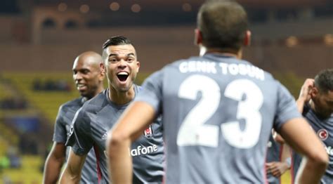 B­e­ş­i­k­t­a­ş­­ı­n­ ­g­a­l­i­b­i­y­e­t­i­ ­F­r­a­n­s­a­ ­b­a­s­ı­n­ı­n­d­a­